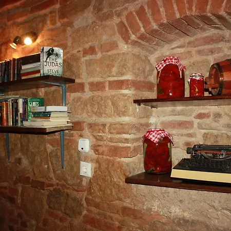 Hostel Retro *